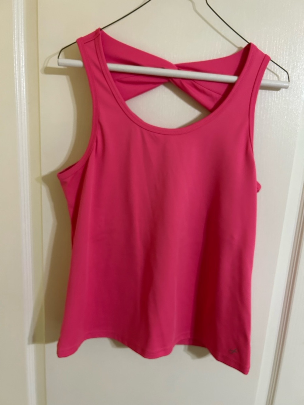 Freefly Women's Bright Pink Cross-Back Tank Top Large